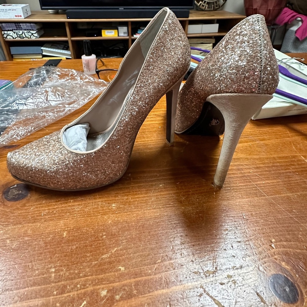 Rachel Roy pink glitter 4 inch heels